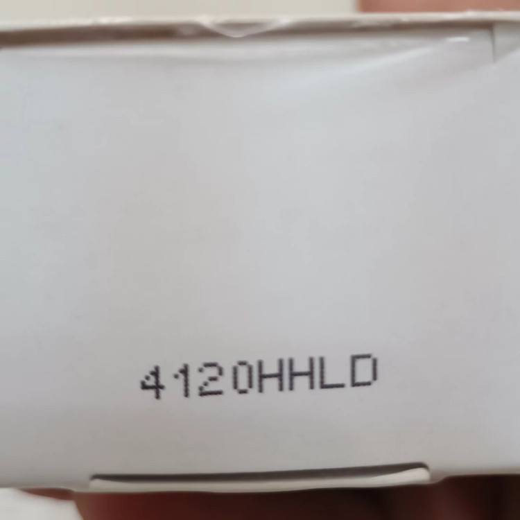 کرم آبرسان و مرطوب کننده سیمپل مدل لایت LIGHT مناسب پوست حساس 125 میل